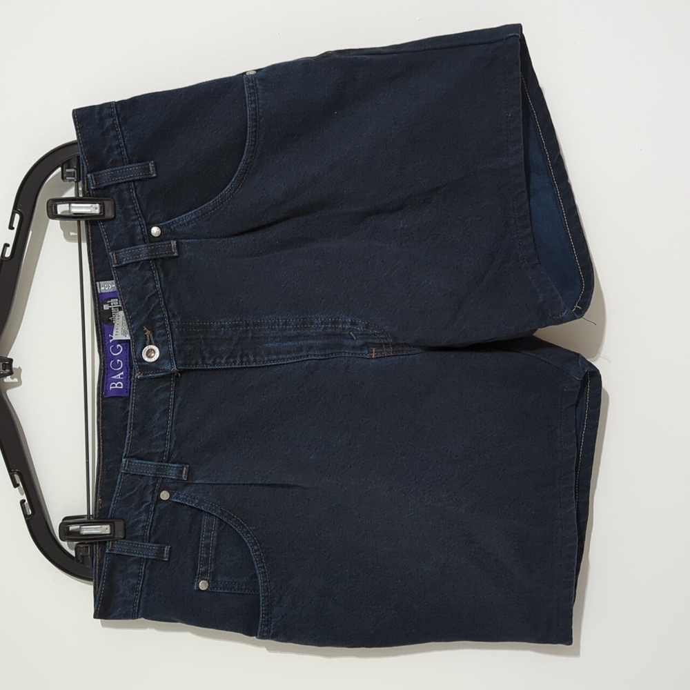 Vintage Levi's silverTab modified jean shorts size 38
